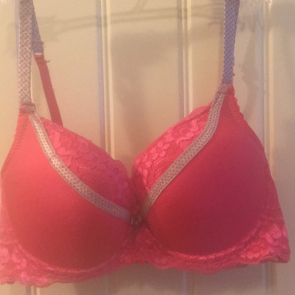 Marilyn Monroe Push-up Bra